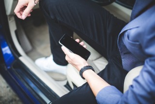 Crucial Apps for Business: 5 Things You Can Do With Your Smartphone