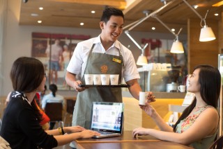 The Coffee Bean & Tea Leaf Moves to the Cloud